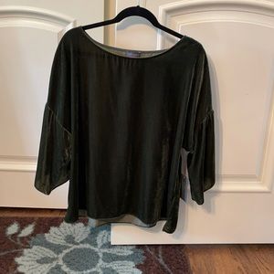 New Vince Camuto blouse